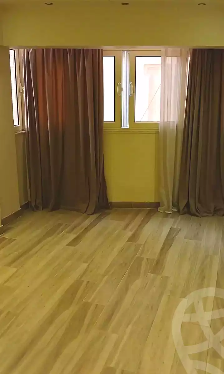 https://aqarmap.com.eg/en/listing/7353687-for-rent-alexandria-smouha