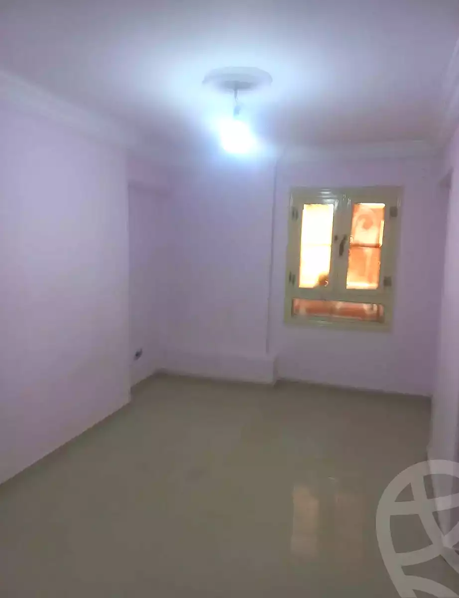 https://aqarmap.com.eg/en/listing/7353732-for-rent-alexandria-lsywf-shamaa
