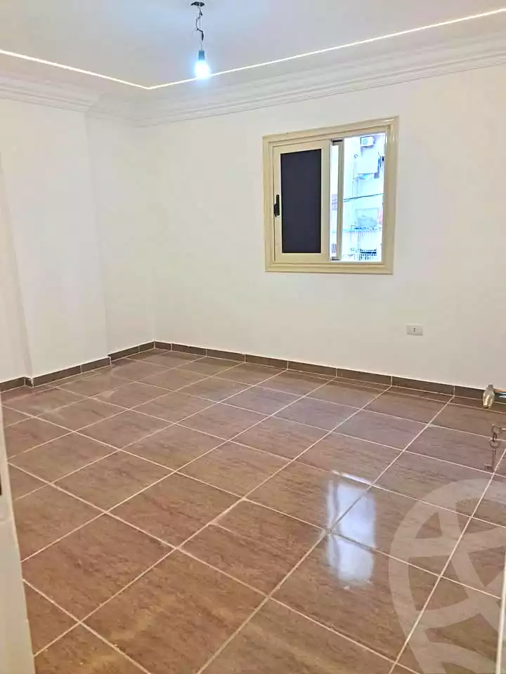 https://aqarmap.com.eg/ar/listing/7353749-for-sale-alexandria-al-agamy-lbytsh-bianchiii-el-arbaeen-st