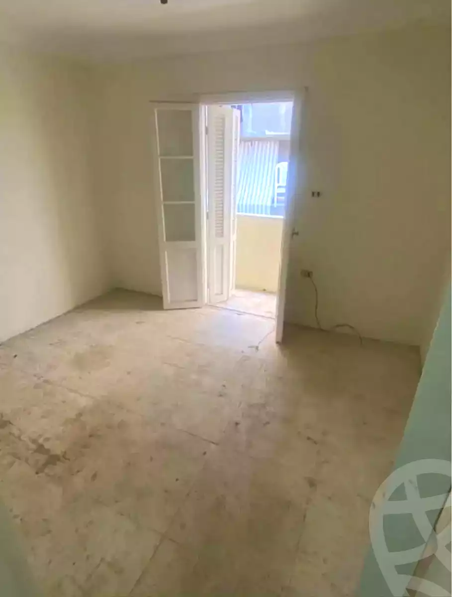https://aqarmap.com.eg/en/listing/7353793-for-sale-alexandria-ganaklis