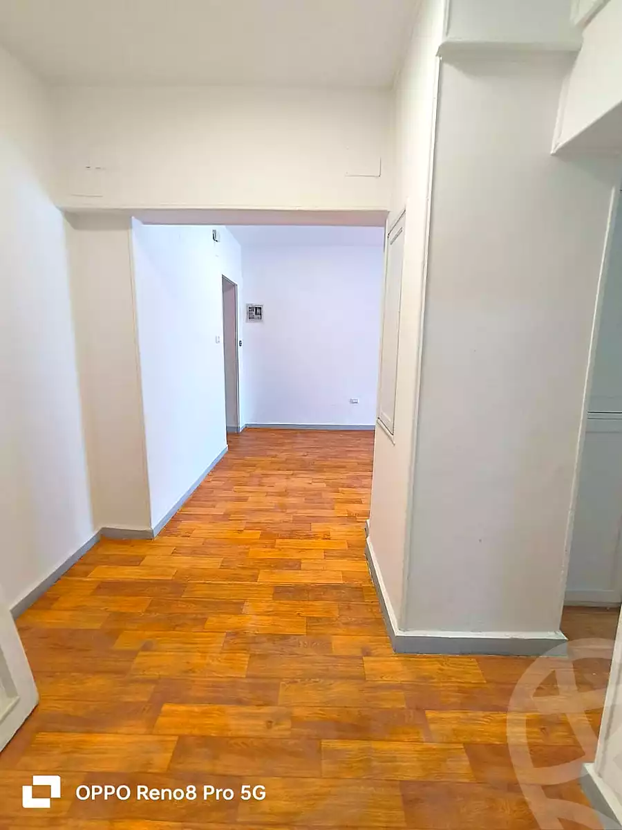 https://aqarmap.com.eg/en/listing/7354027-for-rent-cairo-downtown-el-tahrir