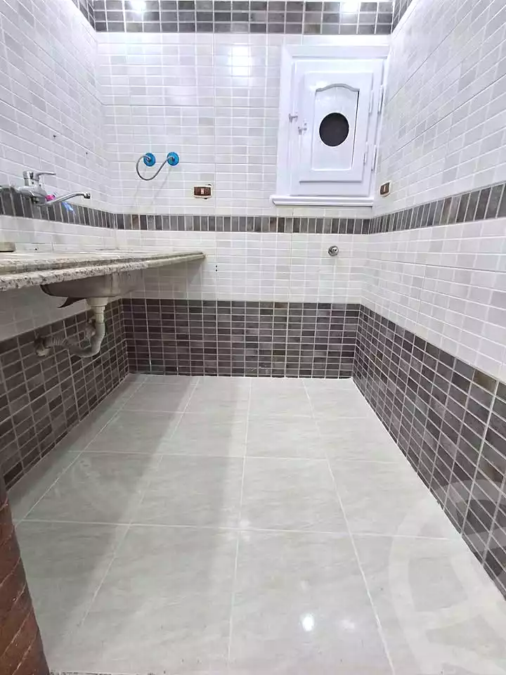 https://aqarmap.com.eg/en/listing/7354051-for-sale-alexandria-al-agamy-shataa-el-nakheel
