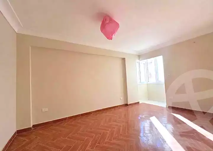 https://aqarmap.com.eg/ar/listing/7354052-for-sale-alexandria-sydy-bshr