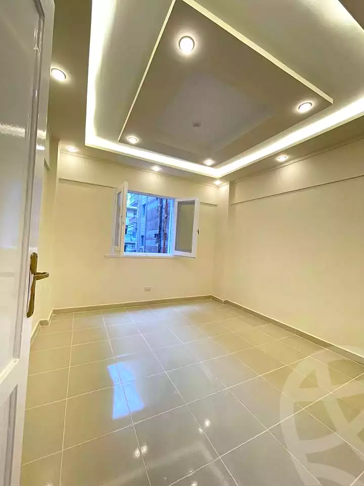 https://aqarmap.com.eg/en/listing/7354064-for-sale-alexandria-al-agamy-shataa-el-nakheel