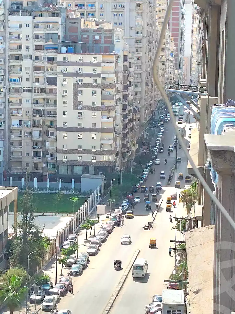 https://aqarmap.com.eg/ar/listing/7354190-for-sale-alexandria-sydy-bshr-sydy-bshr-bhry-shr-mhmwd-l-yswy