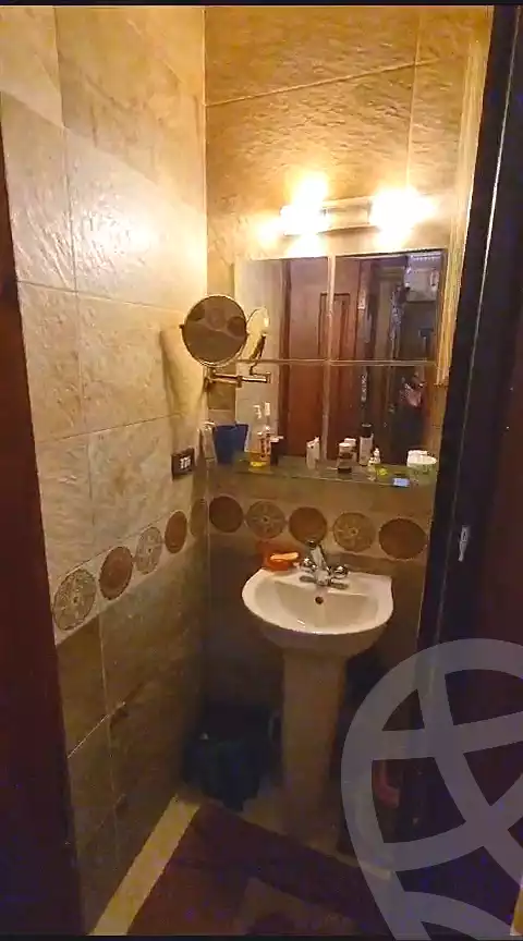 https://aqarmap.com.eg/en/listing/7354252-for-sale-cairo-mokattam-el-hadabah-el-wosta-7th-zone-el-manarat-st