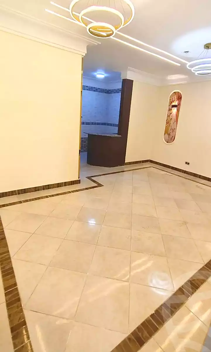 https://aqarmap.com.eg/ar/listing/7354281-for-sale-alexandria-al-agamy-shataa-el-nakheel