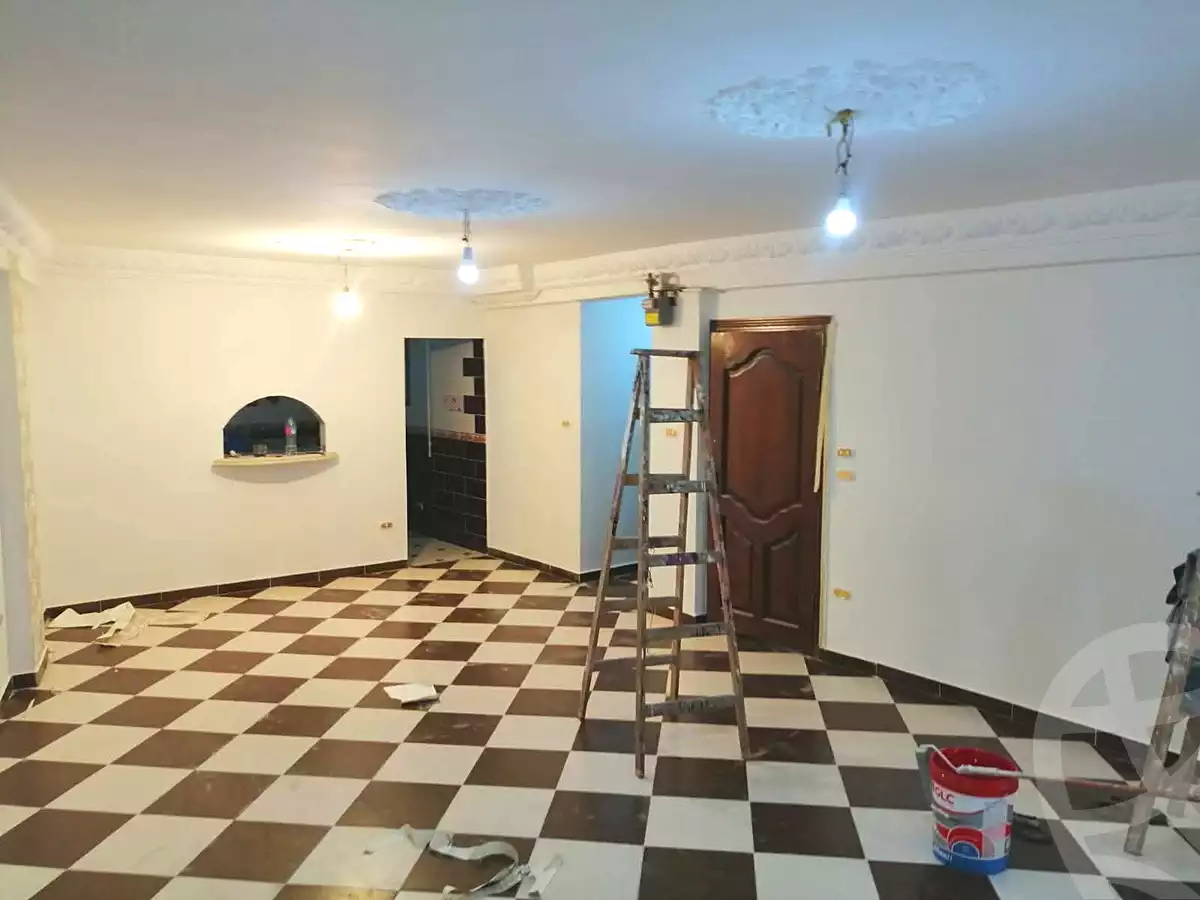 https://aqarmap.com.eg/en/listing/7354301-for-sale-alexandria-alhadara-new-el-hadra