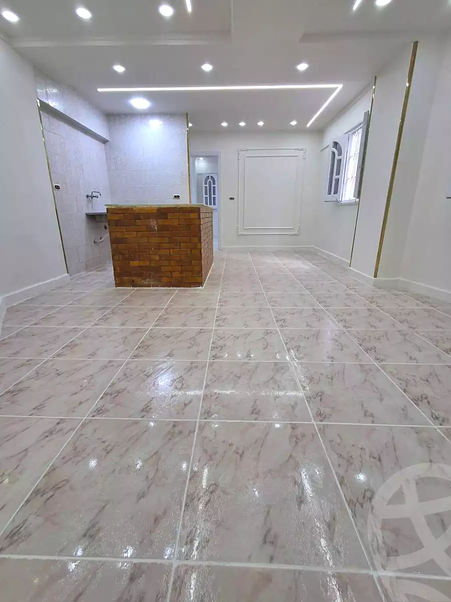 https://aqarmap.com.eg/ar/listing/7354325-for-sale-alexandria-al-agamy-shataa-el-nakheel