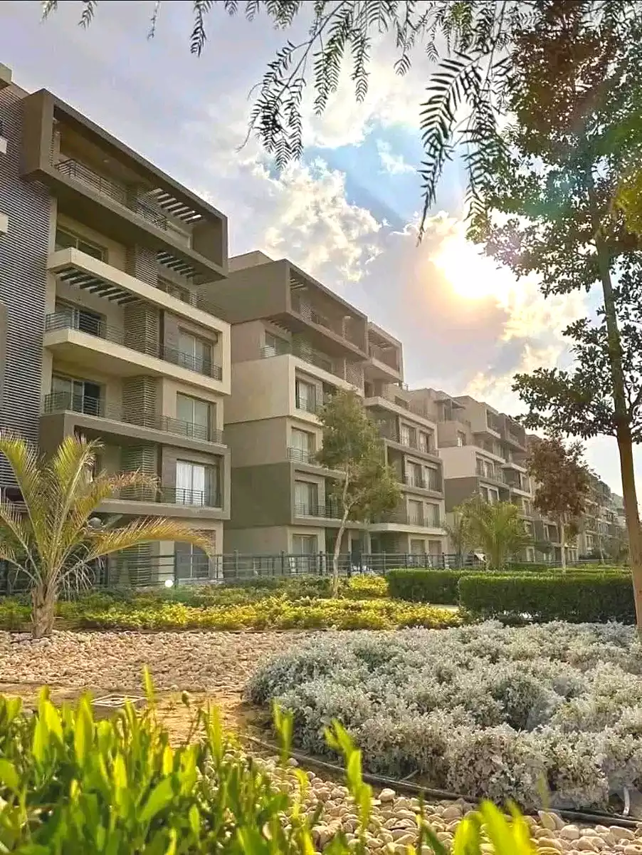 https://aqarmap.com.eg/ar/listing/7354545-for-sale-cairo-new-cairo-compounds-blm-hylz-nyw-kyrw