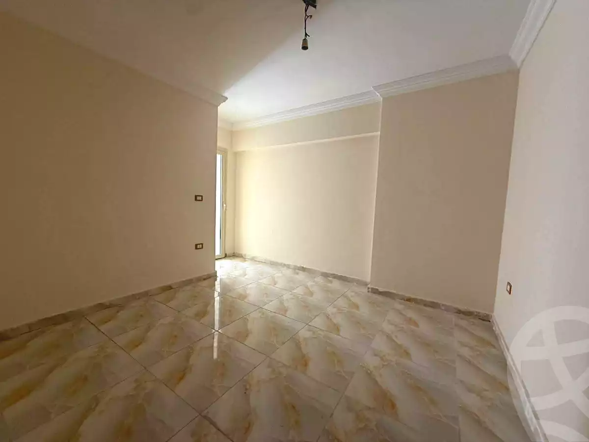 https://aqarmap.com.eg/en/listing/7354588-for-sale-alexandria-moharram-bey