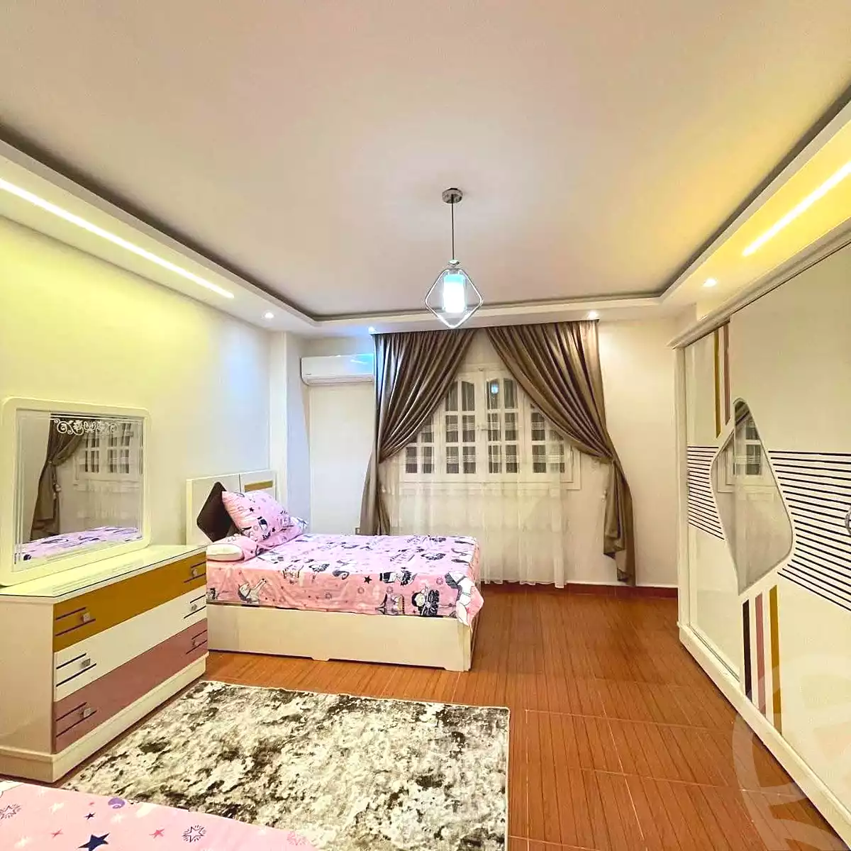 https://aqarmap.com.eg/ar/listing/7354690-for-rent-cairo-6th-of-october-el-ahyaa-neighborhood-1st-al-maahad