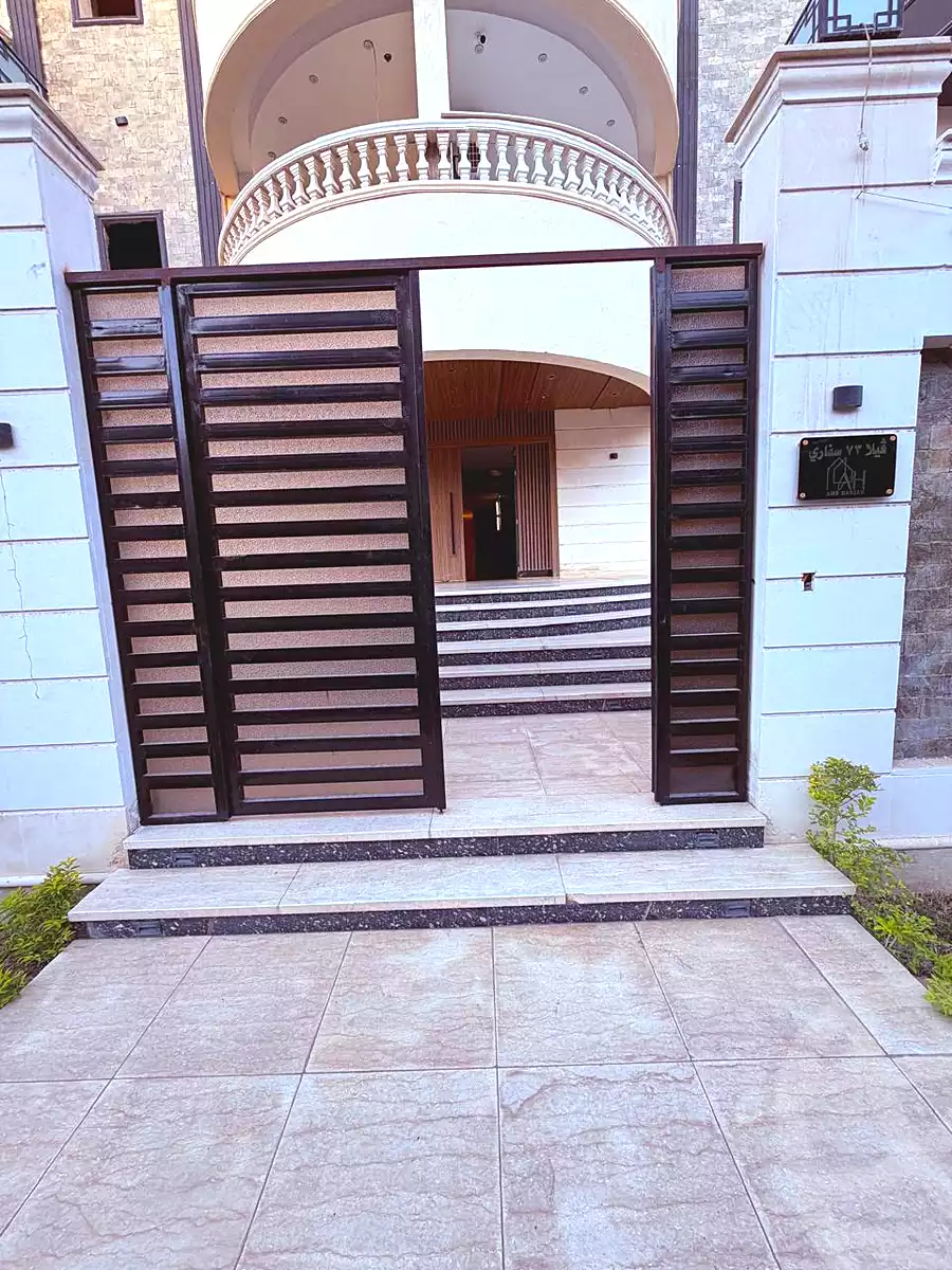 https://aqarmap.com.eg/en/listing/7340904-for-sale-cairo-al-oubour-compounds-golf-city