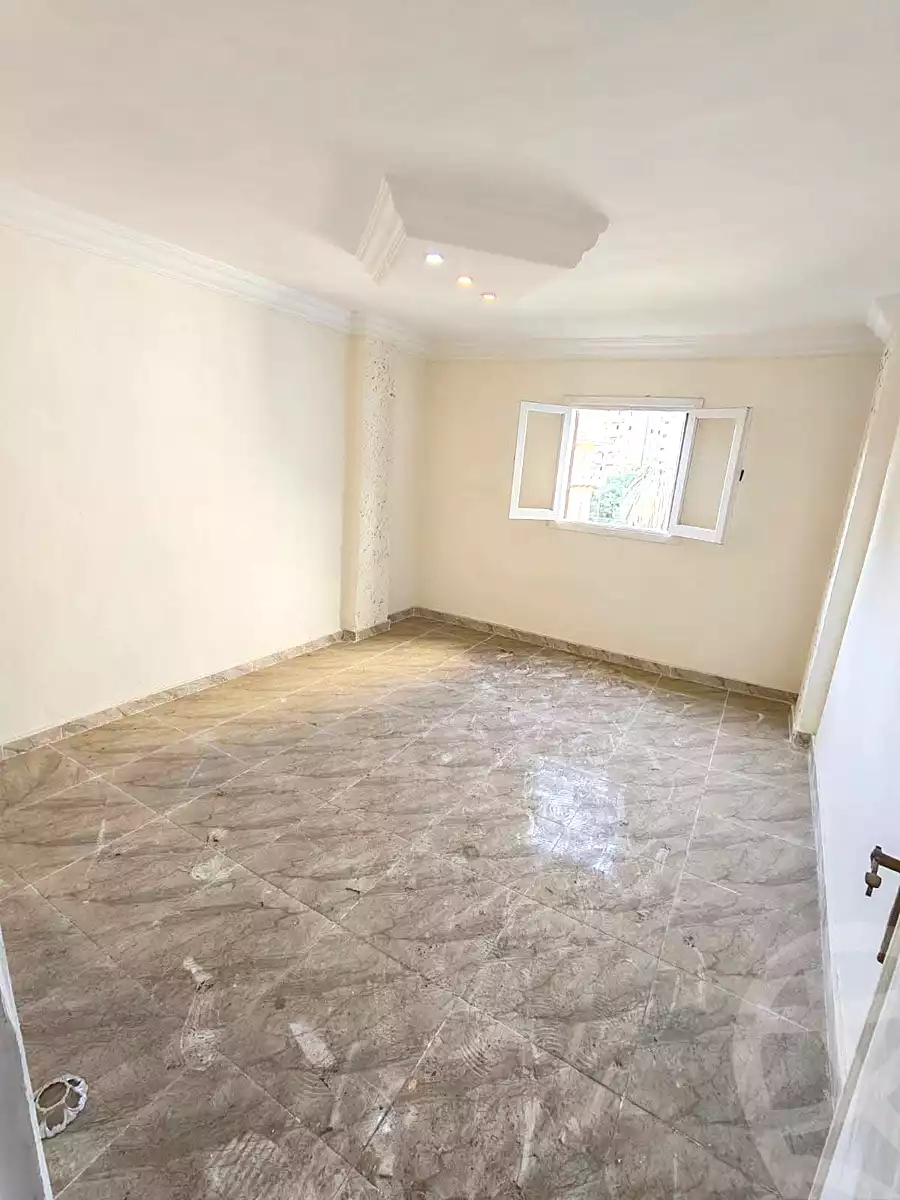 https://aqarmap.com.eg/en/listing/7354844-for-sale-alexandria-al-agamy-el-hanouvel
