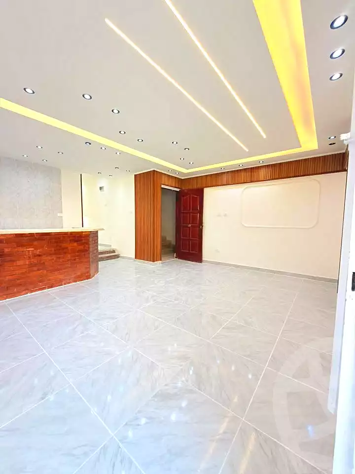 https://aqarmap.com.eg/ar/listing/7354939-for-sale-alexandria-al-agamy-shataa-el-nakheel