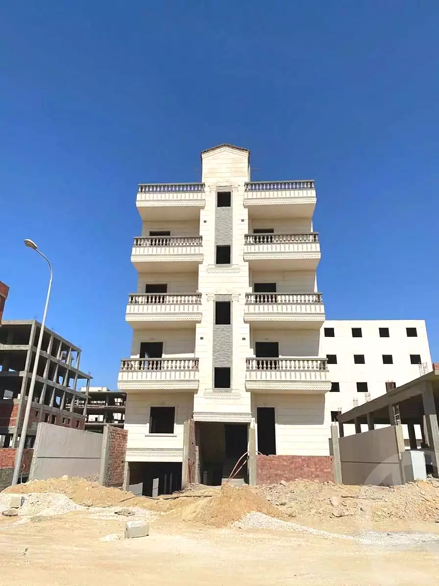 https://aqarmap.com.eg/en/listing/7354933-for-sale-cairo-6th-of-october-hadaeq-october-golden-square