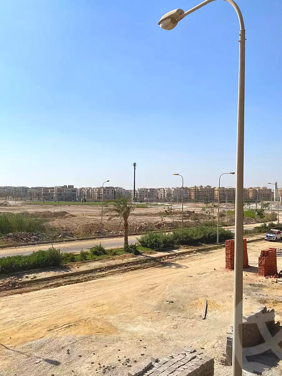 https://aqarmap.com.eg/en/listing/7354933-for-sale-cairo-6th-of-october-hadaeq-october-golden-square