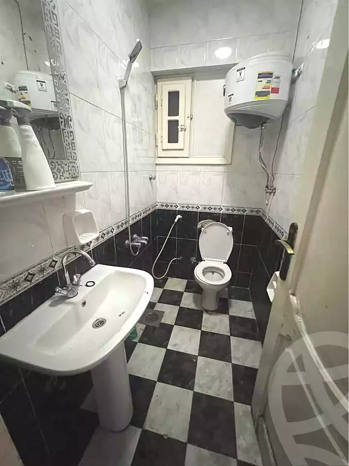 https://aqarmap.com.eg/en/listing/7355054-for-rent-alexandria-lsywf