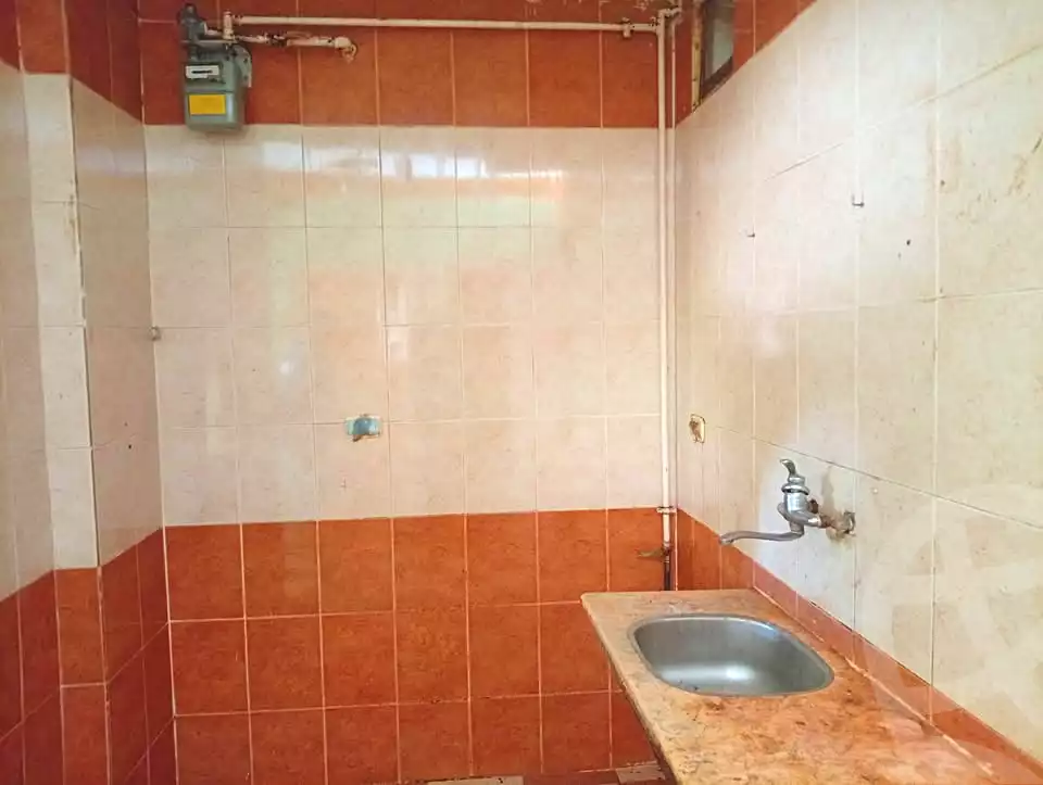 https://aqarmap.com.eg/ar/listing/7355094-for-rent-alexandria-al-agamy-el-kilo-21