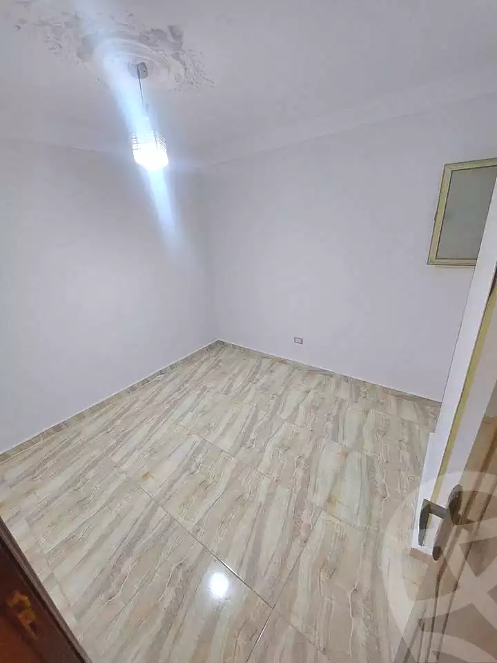 https://aqarmap.com.eg/ar/listing/7355142-for-sale-alexandria-sydy-bshr-sydy-bshr-bhry-mohammed-youssef-ghaly-st