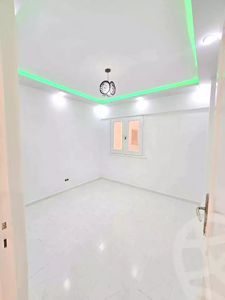 https://aqarmap.com.eg/ar/listing/7355236-for-sale-alexandria-al-agamy-shataa-el-nakheel