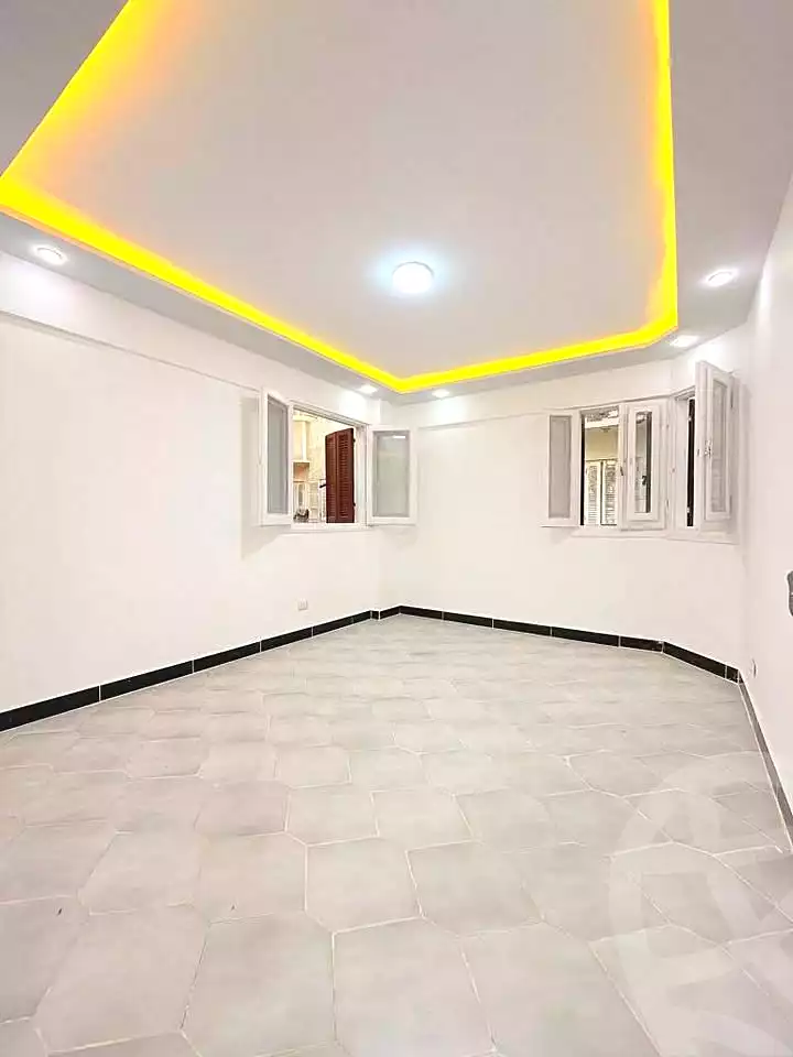 https://aqarmap.com.eg/en/listing/7355365-for-sale-alexandria-al-agamy-shataa-el-nakheel