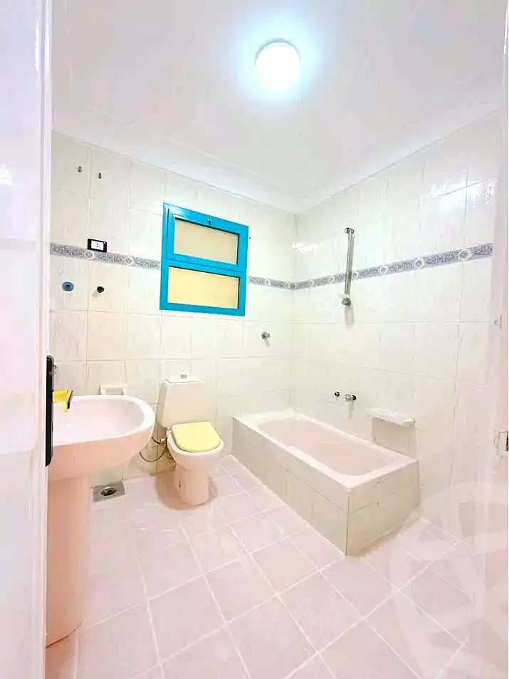https://aqarmap.com.eg/ar/listing/7355374-for-sale-alexandria-al-agamy-shataa-el-nakheel