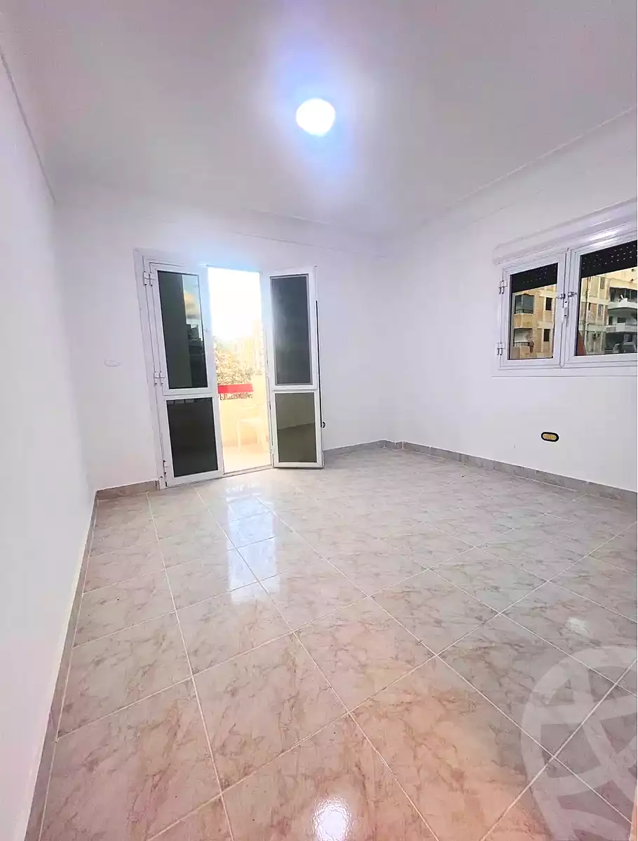 https://aqarmap.com.eg/ar/listing/7355613-for-sale-alexandria-al-agamy-shataa-el-nakheel