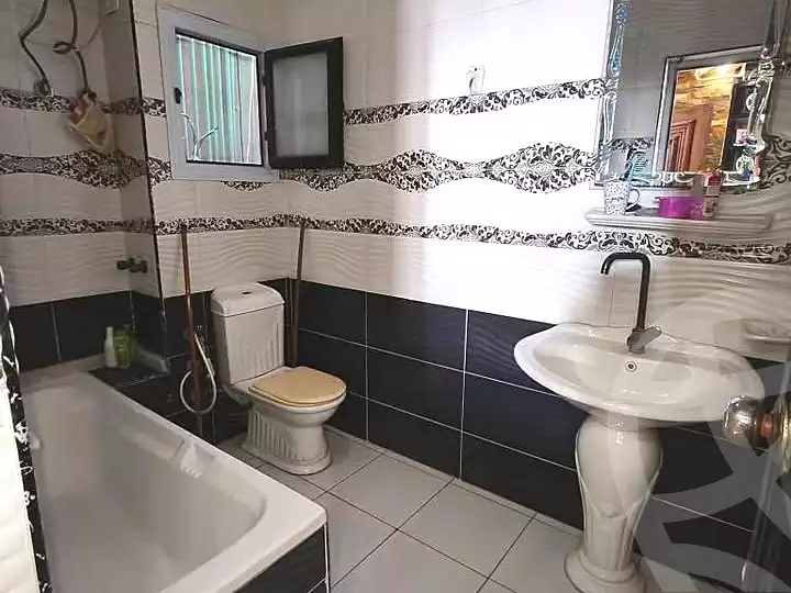 https://aqarmap.com.eg/en/listing/7355754-for-sale-alexandria-lsywf-gamila-abu-herid-st