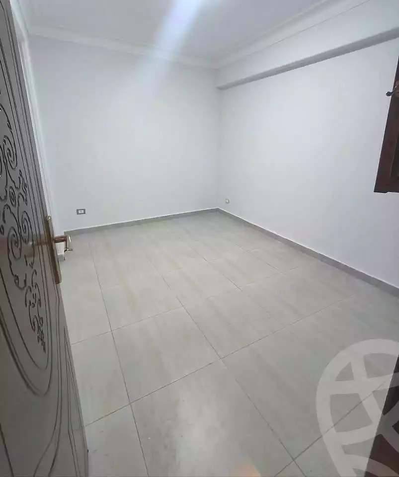 https://aqarmap.com.eg/ar/listing/7355813-for-sale-alexandria-lsywf-el-falki
