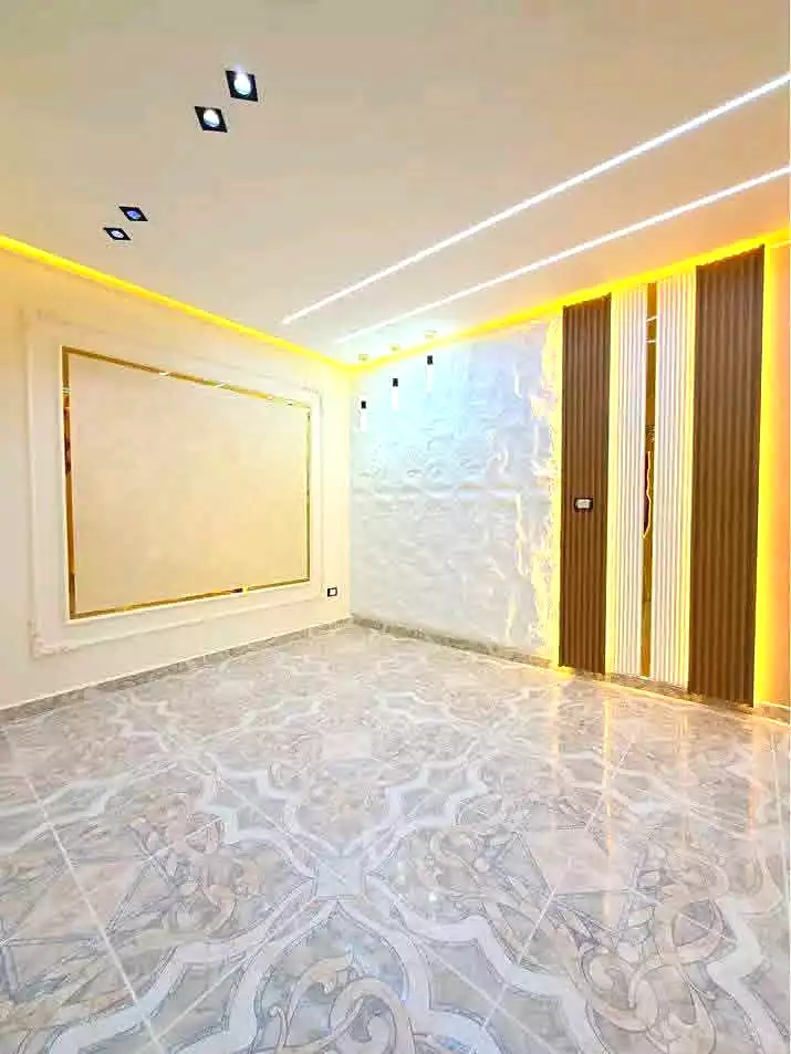 https://aqarmap.com.eg/ar/listing/7356035-for-sale-alexandria-al-agamy-shataa-el-nakheel