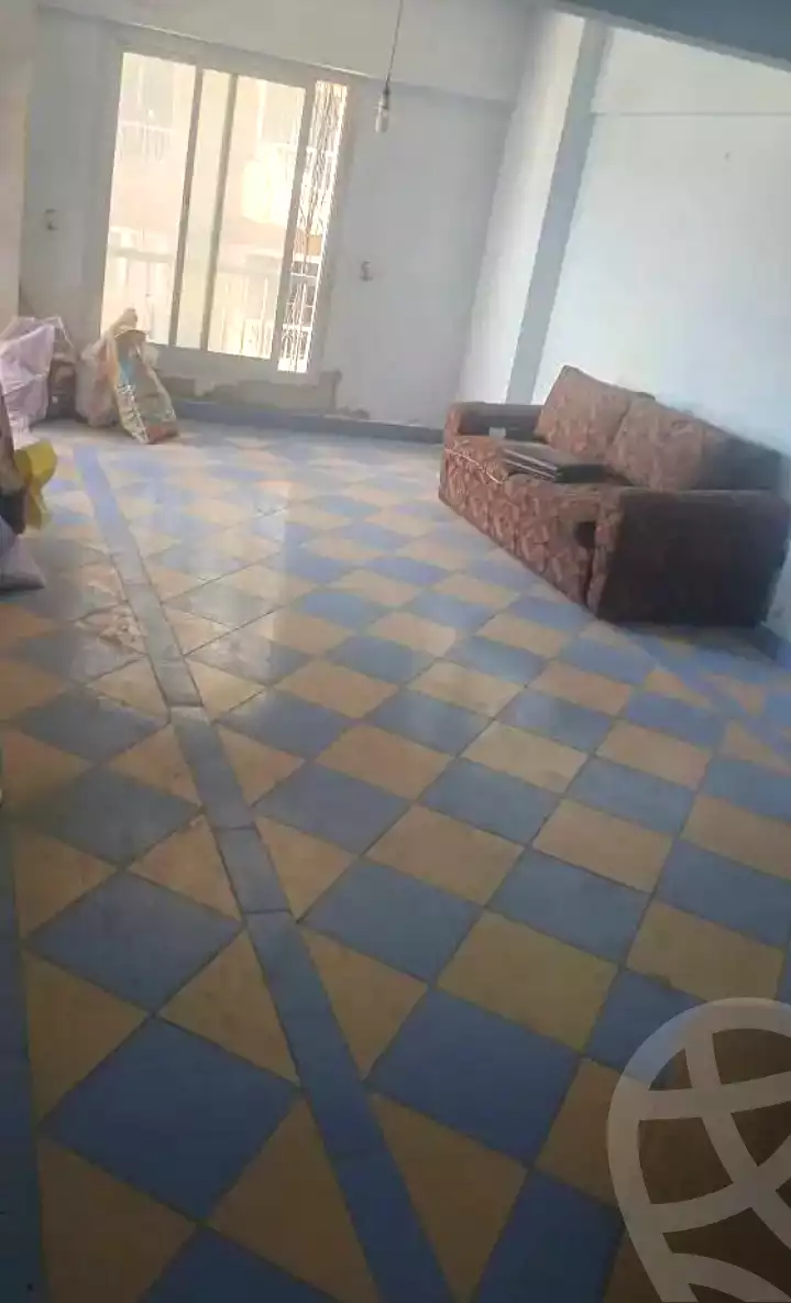 https://aqarmap.com.eg/en/listing/7356043-for-sale-alexandria-lauran