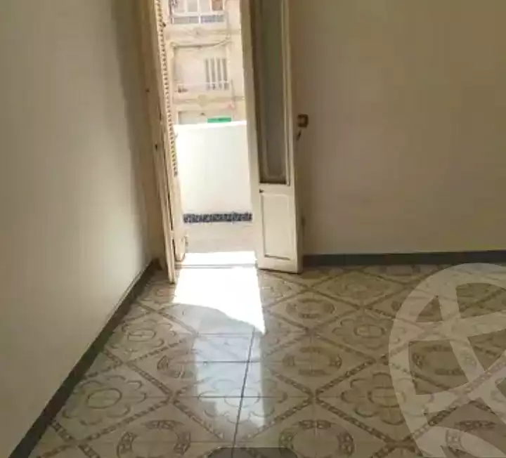 https://aqarmap.com.eg/ar/listing/7356111-for-rent-alexandria-miami