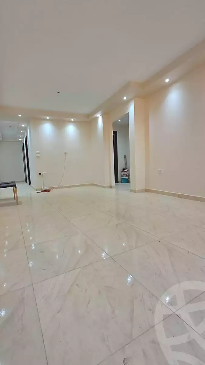 https://aqarmap.com.eg/ar/listing/7356126-for-rent-cairo-el-maadi-zahraa-el-maadi-shr-krfwr-lryysy