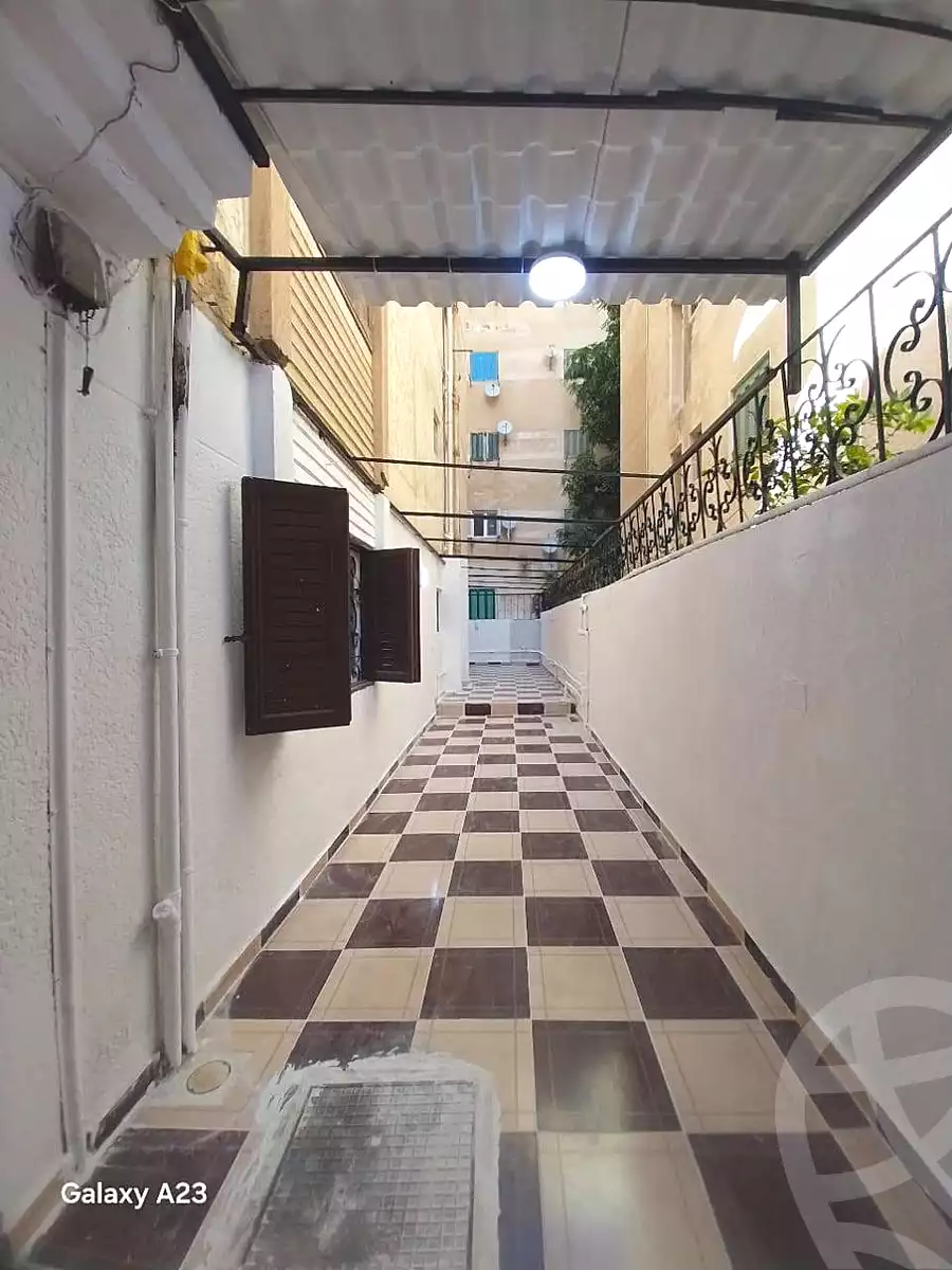 https://aqarmap.com.eg/ar/listing/7356145-for-sale-alexandria-al-agamy-shataa-el-nakheel