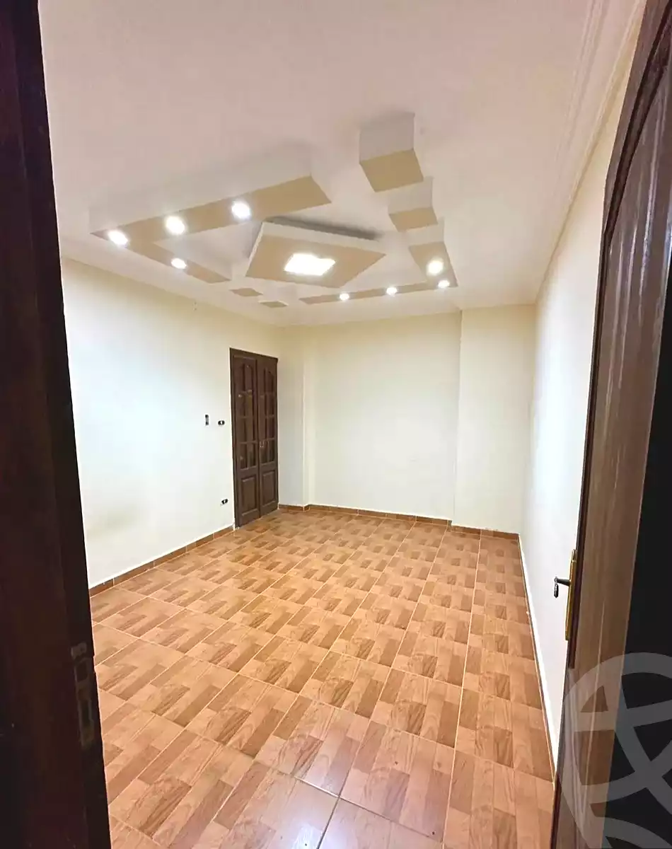 https://aqarmap.com.eg/ar/listing/7356139-for-rent-alexandria-miami-el-sayed-radwan-st