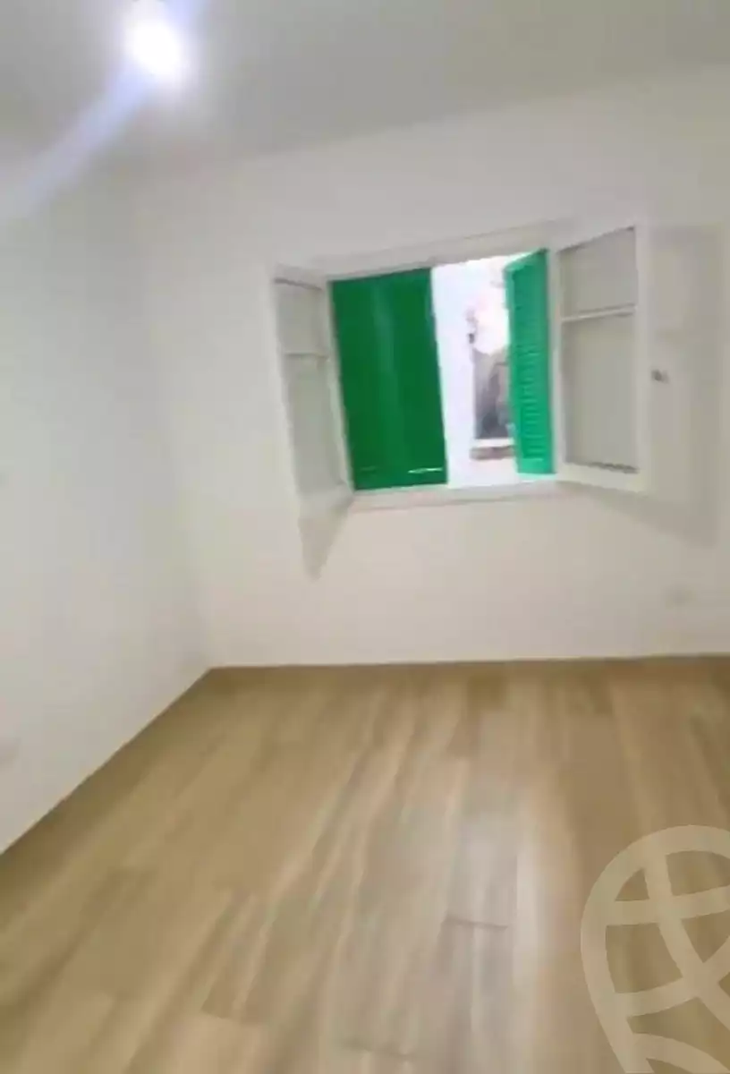 https://aqarmap.com.eg/ar/listing/7356187-for-sale-alexandria-sydy-bshr-sydy-bshr-qbly-saif-st