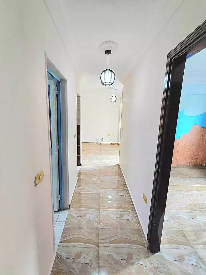 https://aqarmap.com.eg/ar/listing/7356213-for-sale-alexandria-sydy-bshr-sydy-bshr-bhry-gamal-abd-el-nasir-st