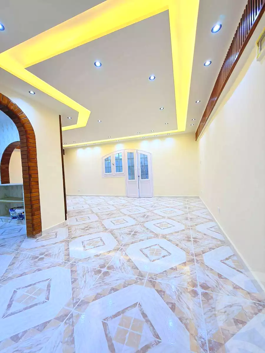 https://aqarmap.com.eg/ar/listing/7356502-for-sale-alexandria-al-agamy-shataa-el-nakheel