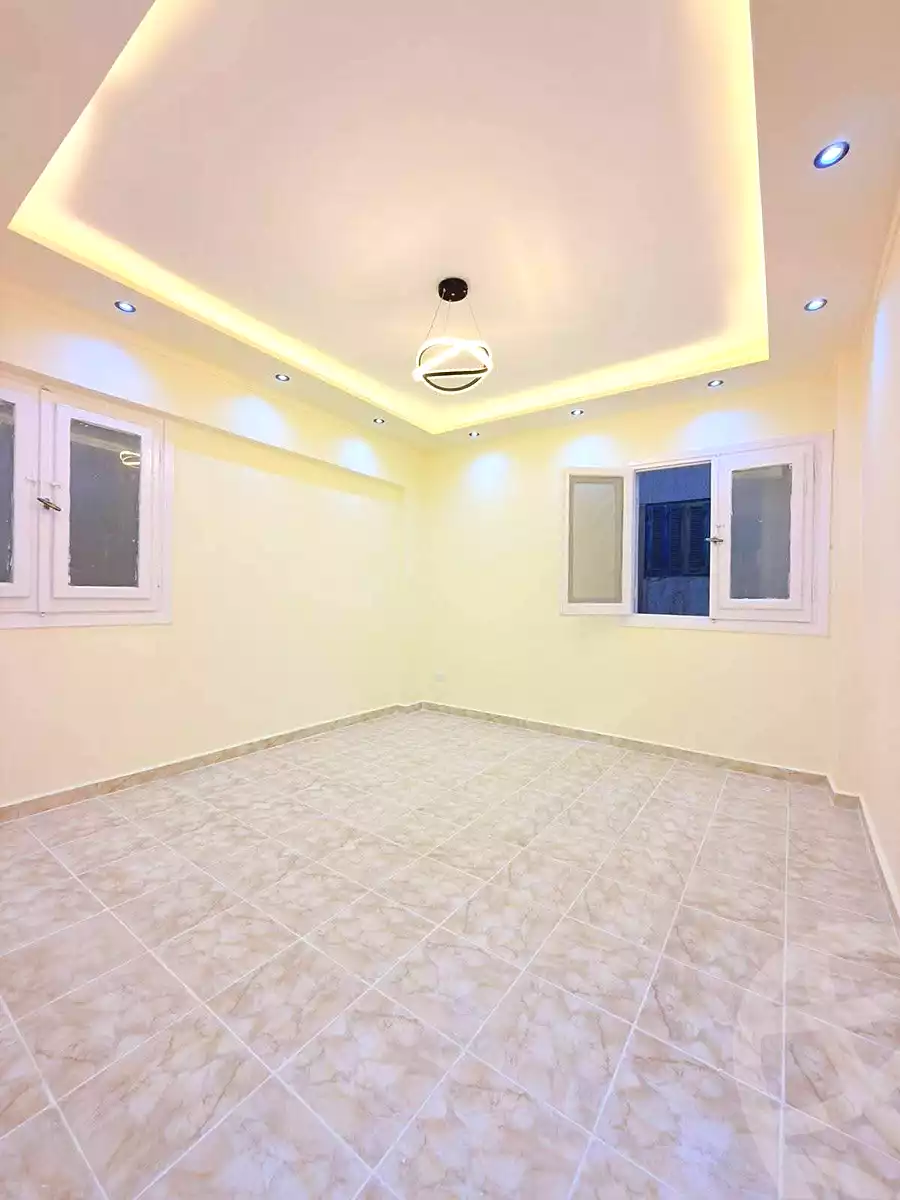 https://aqarmap.com.eg/ar/listing/7356502-for-sale-alexandria-al-agamy-shataa-el-nakheel