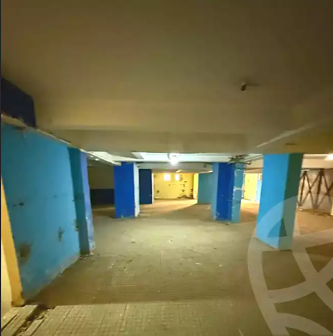 https://aqarmap.com.eg/ar/listing/7356842-for-sale-cairo-ljyz-shareaa-morad  charel degol