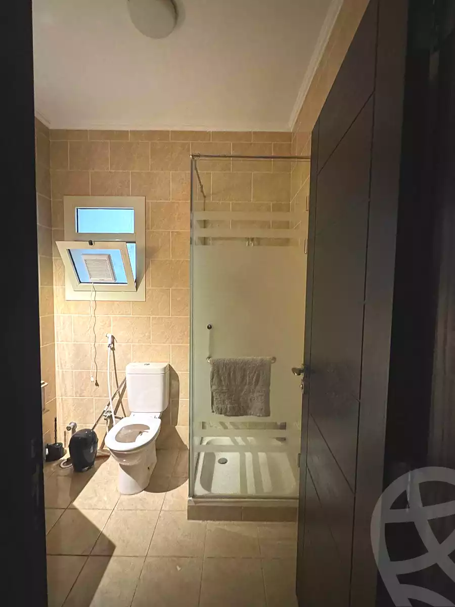 https://aqarmap.com.eg/ar/listing/7356962-for-rent-cairo-el-sheikh-zayed-city-compounds-dh-drys