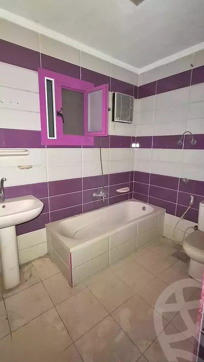 https://aqarmap.com.eg/ar/listing/7357130-for-sale-alexandria-lsywf-shamaa