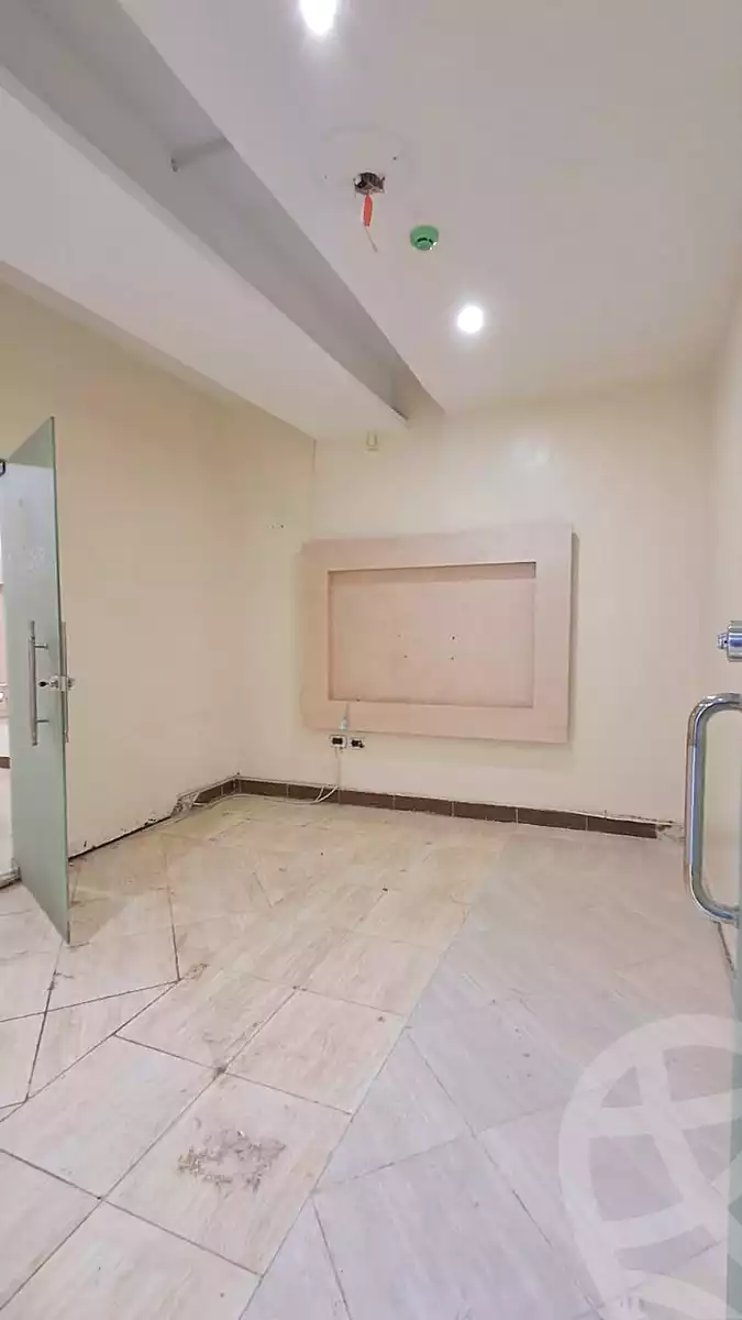 https://aqarmap.com.eg/ar/listing/7357304-for-rent-cairo-el-maadi-zahraa-el-maadi-shr-krfwr-lryysy