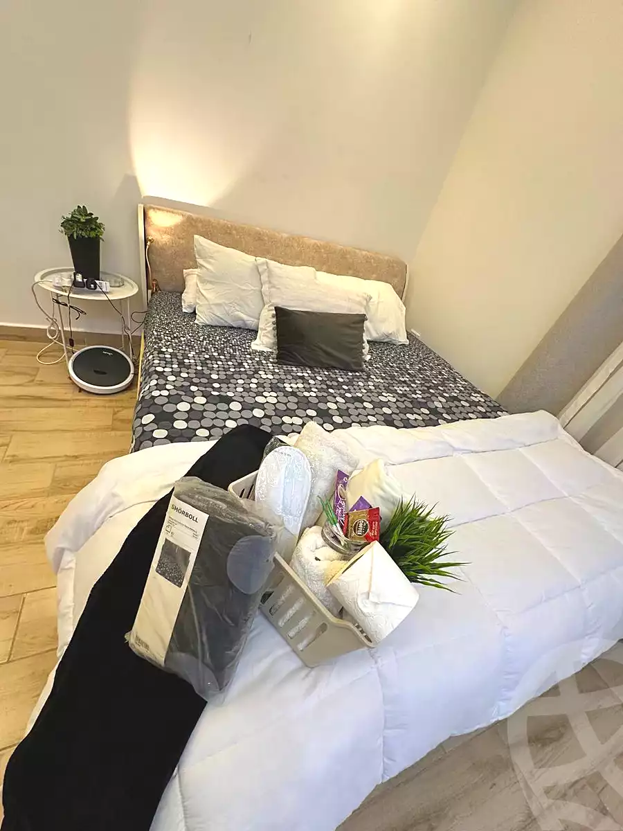 https://aqarmap.com.eg/ar/listing/7357570-for-rent-cairo-6th-of-october-shr-drym-lnd