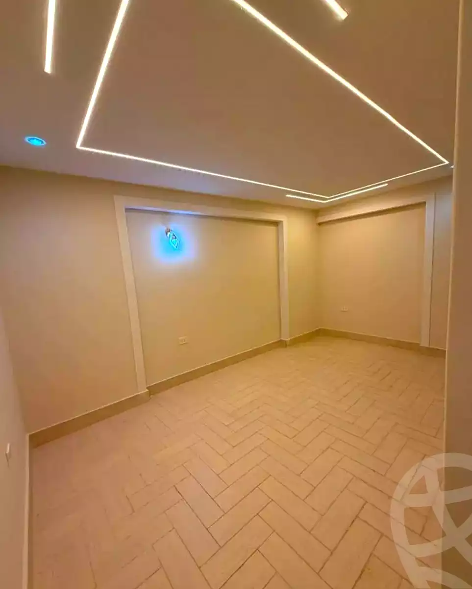 https://aqarmap.com.eg/ar/listing/7357789-for-sale-alexandria-al-agamy-lbytsh-bianchiii