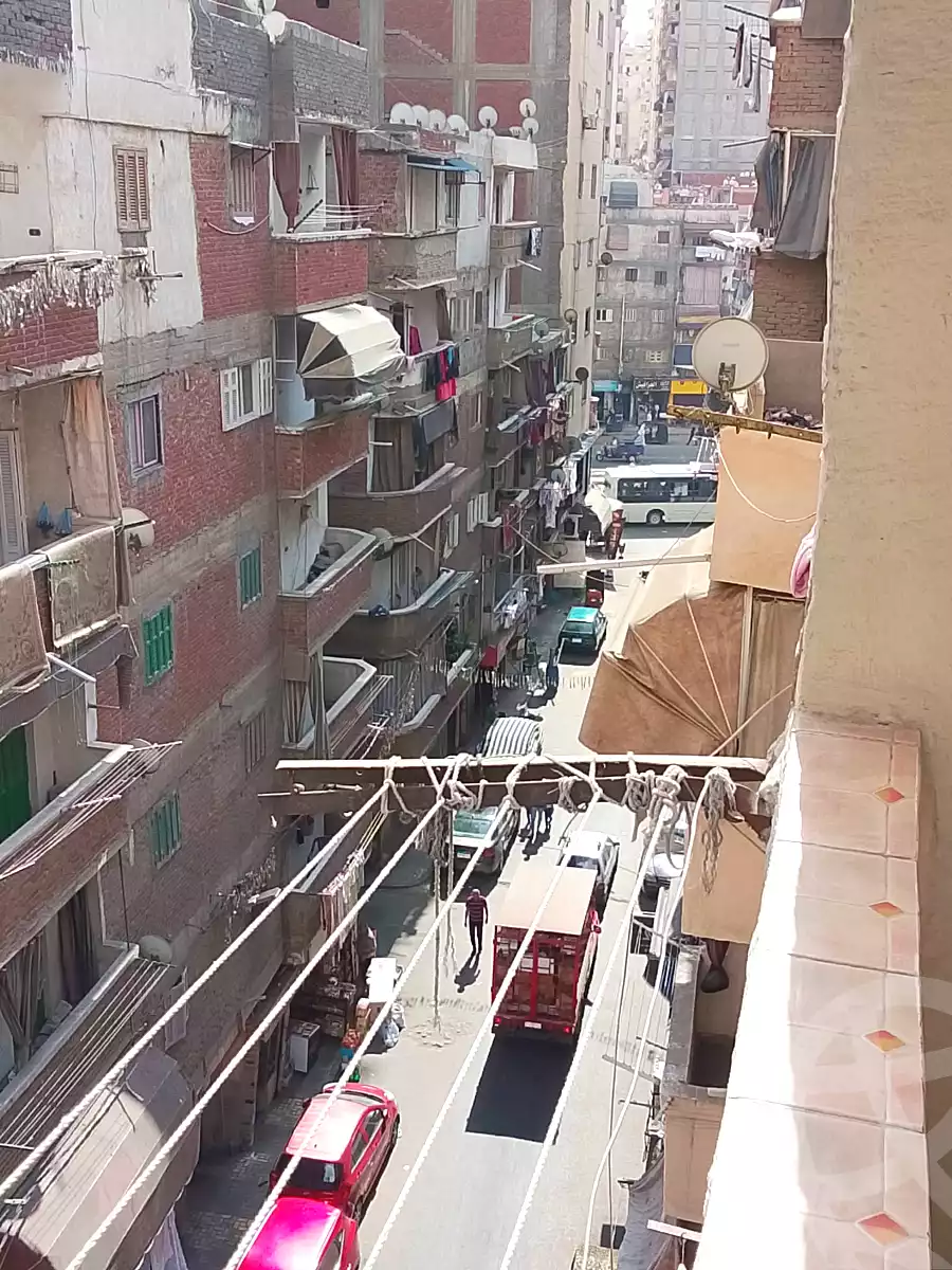 https://aqarmap.com.eg/ar/listing/7357823-for-sale-alexandria-el-asafra-shr-45