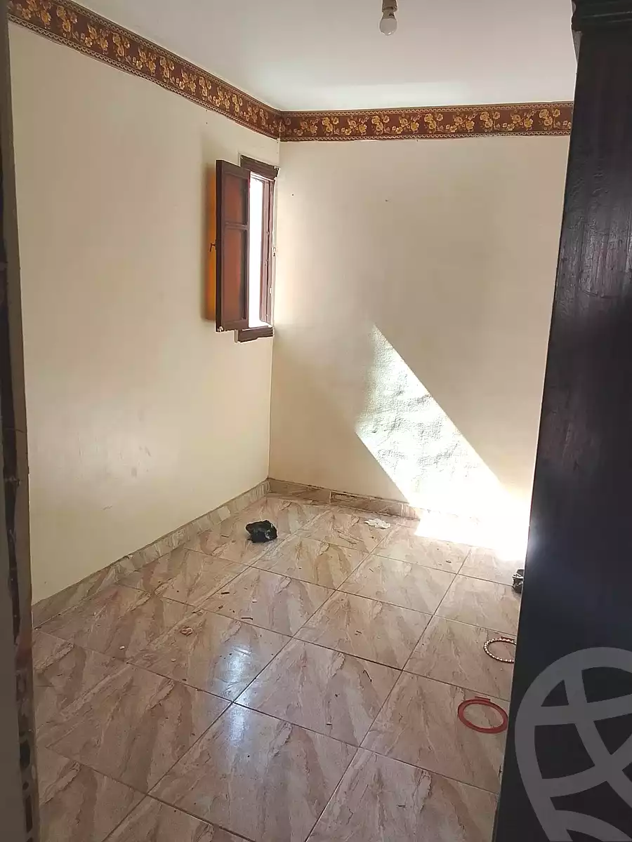 https://aqarmap.com.eg/ar/listing/7357823-for-sale-alexandria-el-asafra-shr-45