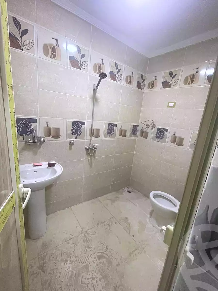 https://aqarmap.com.eg/ar/listing/7357841-for-sale-alexandria-el-asafra-shr-45