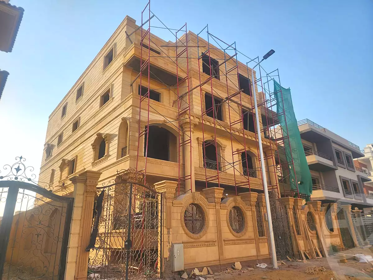 https://aqarmap.com.eg/ar/listing/7358080-for-sale-cairo-new-cairo-el-kornfol-el-kornfol-10